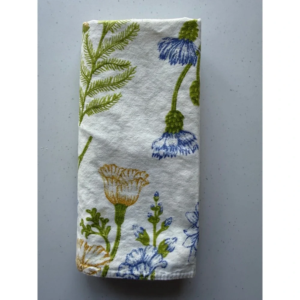 2 Reversible Floral Cloth Napkins C&F Enterprises Handcrafted Cotton Cottagecore
